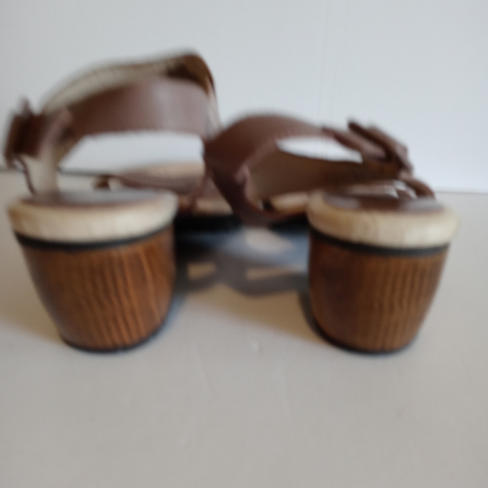 Jambu heels - Picture 8 of 9